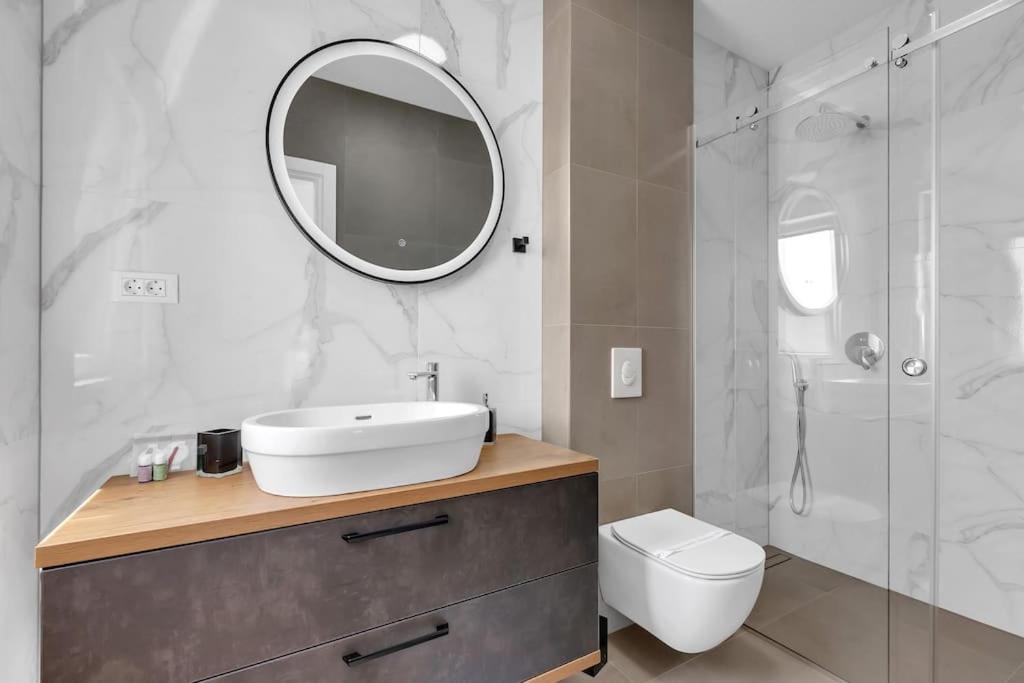 Villa Vip With Pool Makarska